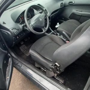 PEUGEOT 206+
