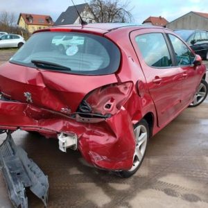 PEUGEOT 308 1