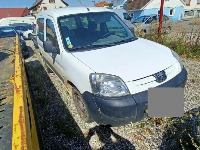 PEUGEOT PARTNER 1