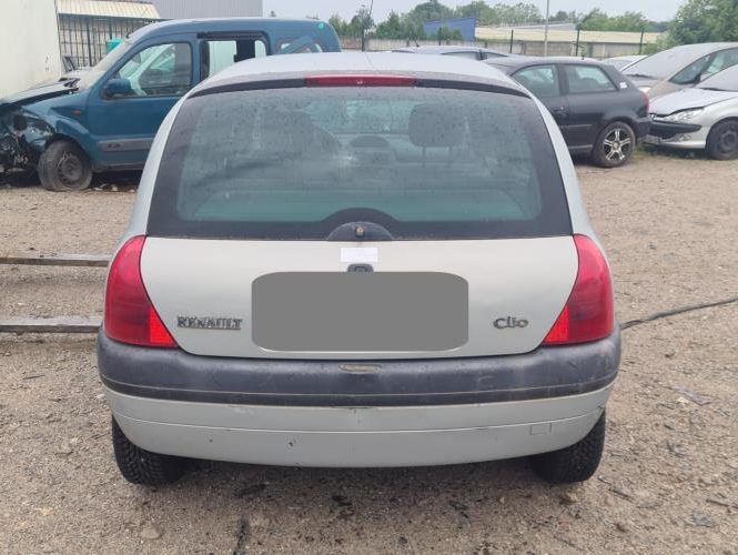RENAULT CLIO 2