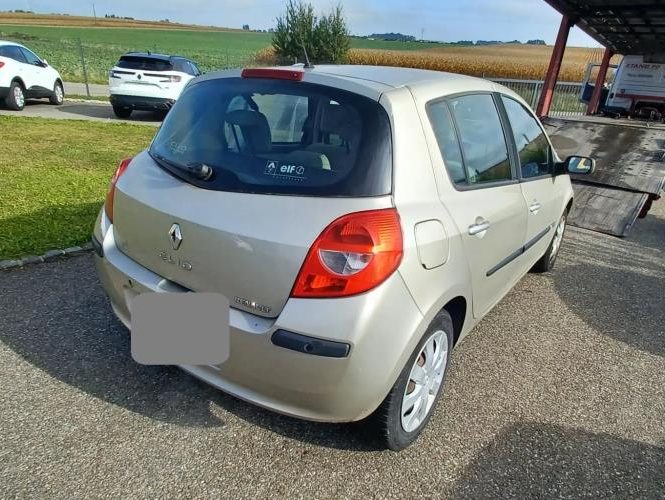 RENAULT CLIO 3 PHASE 1
