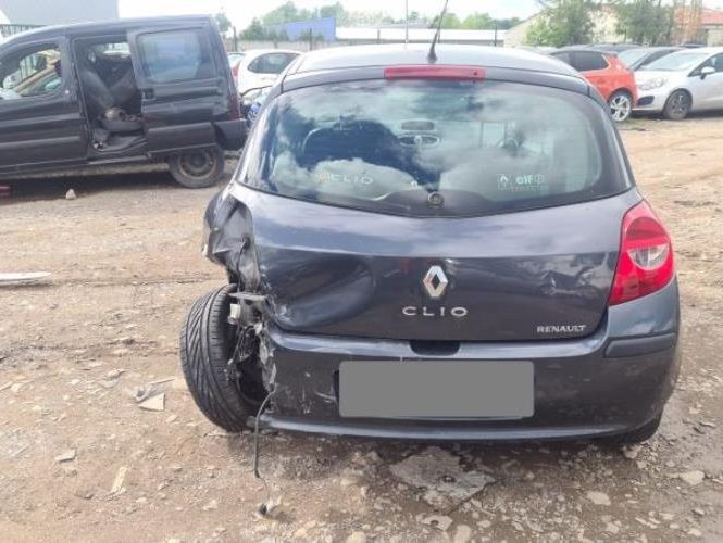RENAULT CLIO 3 PHASE 1