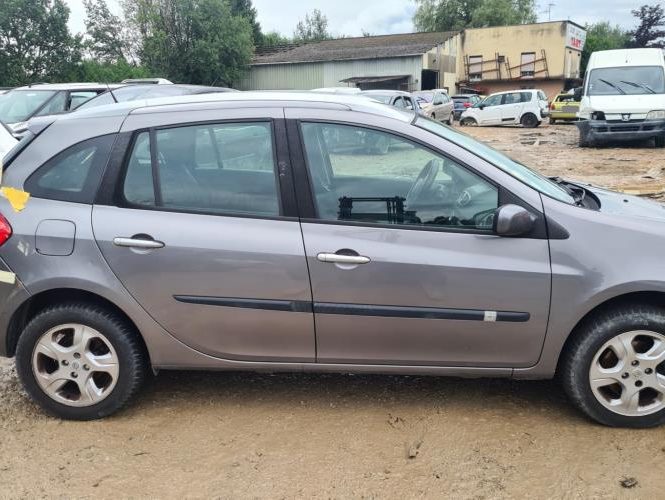 RENAULT CLIO 3 PHASE 1 BREAK