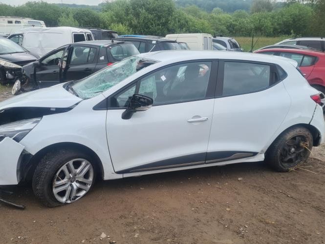 RENAULT CLIO 4