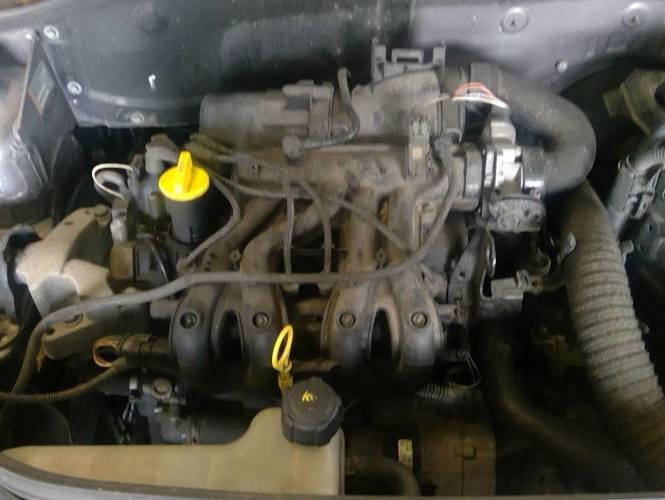 RENAULT CLIO 2 PHASE 2