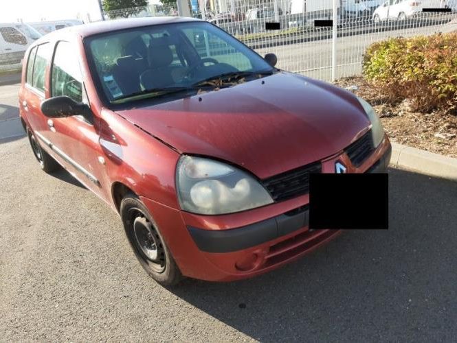 RENAULT CLIO 2