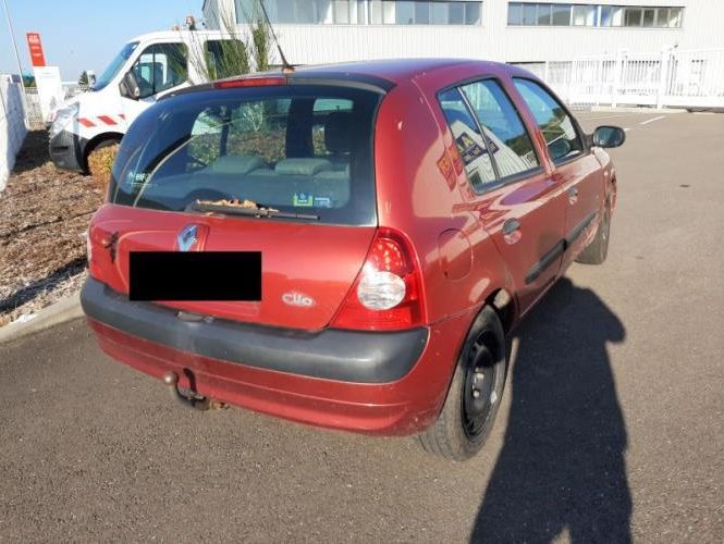 RENAULT CLIO 2