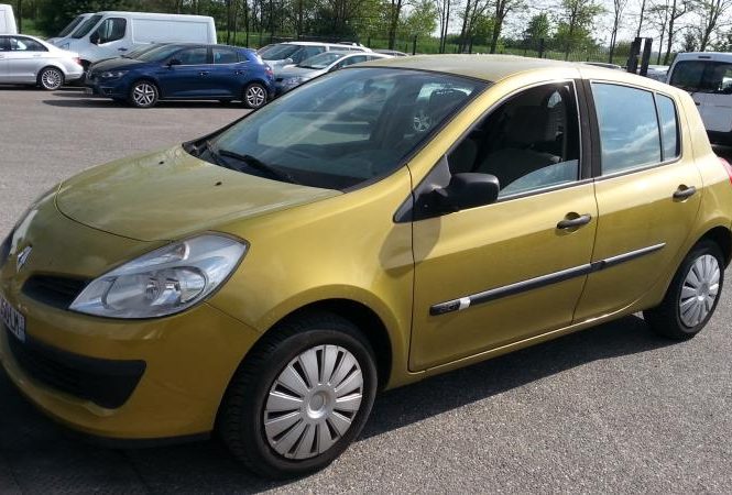 RENAULT CLIO 3 PHASE 1