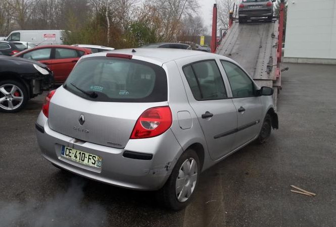 RENAULT CLIO 3 PHASE 1