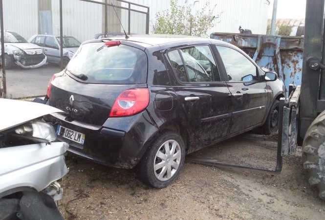 RENAULT CLIO 3 PHASE 1