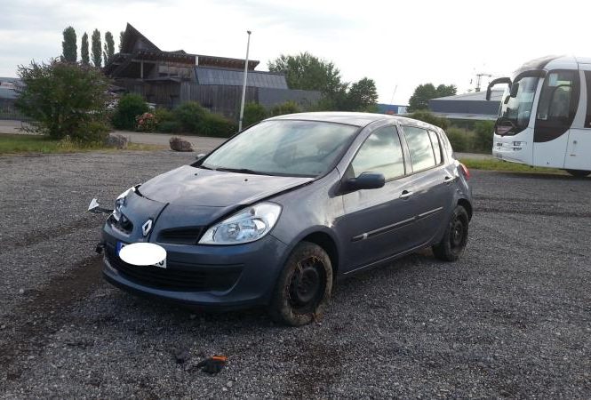 RENAULT CLIO 3 PHASE 1