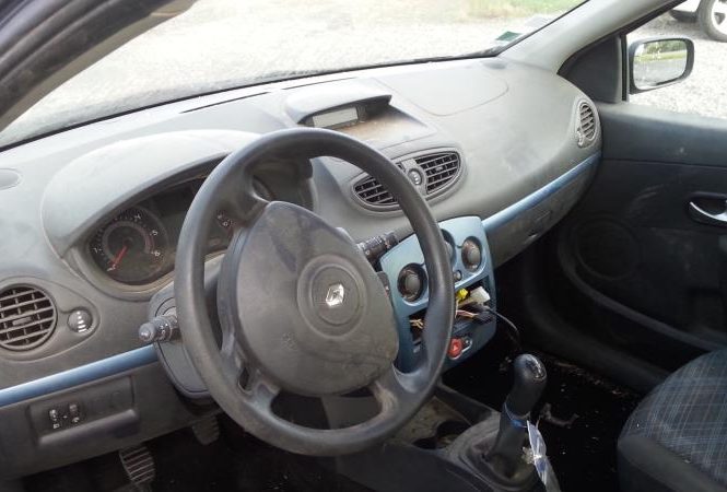 RENAULT CLIO 3 PHASE 1