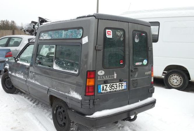 RENAULT EXPRESS PHASE 1