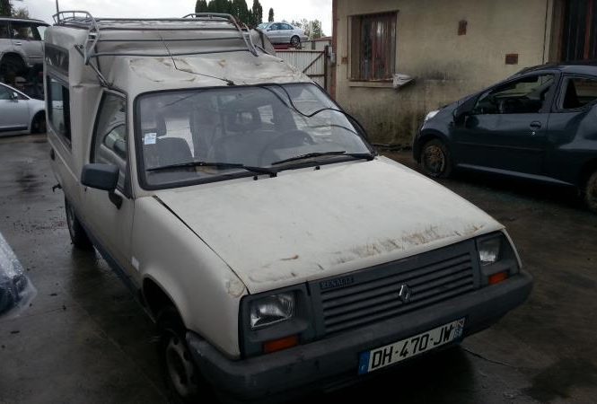 RENAULT EXPRESS PHASE 1