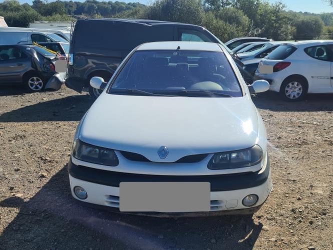 RENAULT LAGUNA 1 PHASE 2