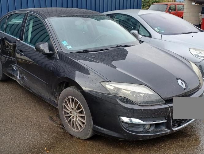 RENAULT LAGUNA 3 PHASE 2