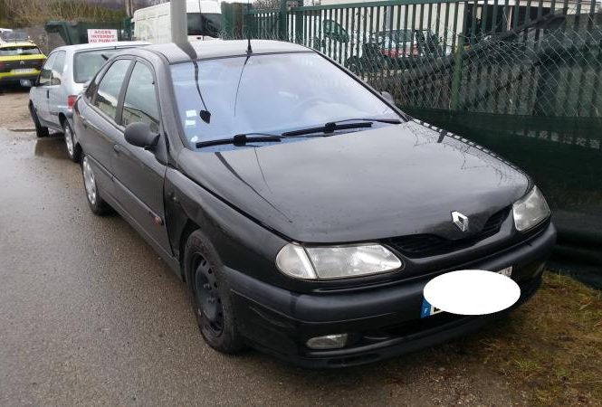 RENAULT LAGUNA 1 PHASE 2