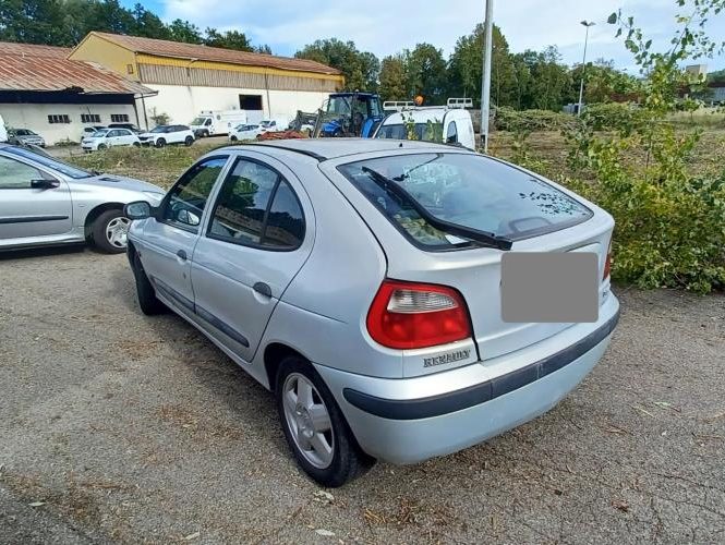 RENAULT MEGANE 1