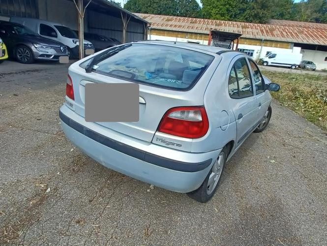 RENAULT MEGANE 1