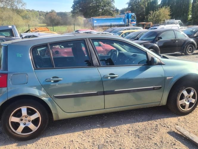 RENAULT MEGANE 2 PHASE 1