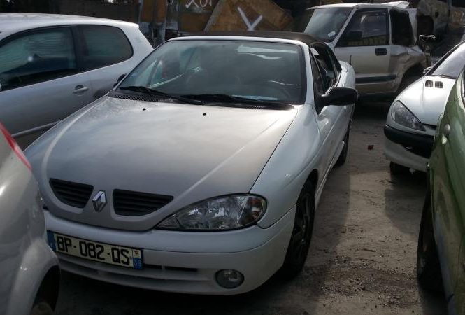 RENAULT MEGANE 1 PHASE 2 CABRIOLET