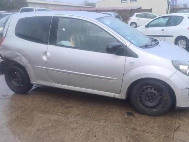 RENAULT TWINGO 2