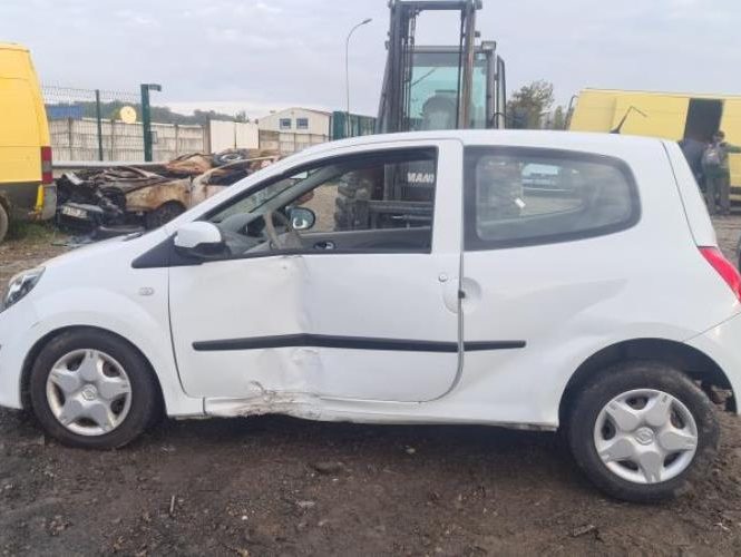 RENAULT TWINGO 2
