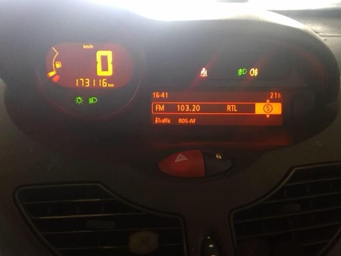 RENAULT TWINGO 2 PHASE 1