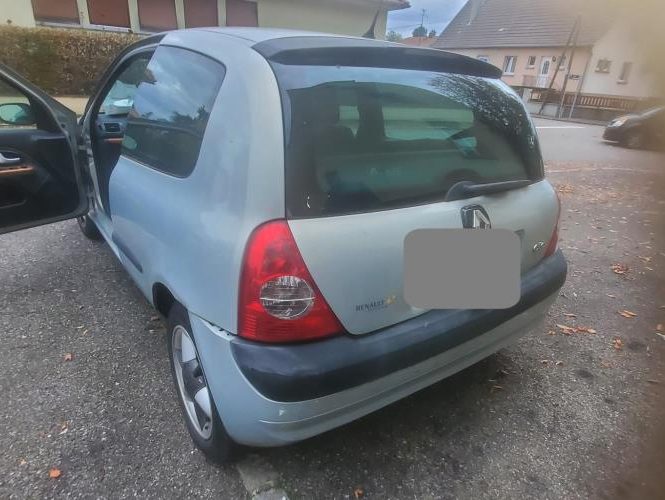 RENAULT CLIO 2