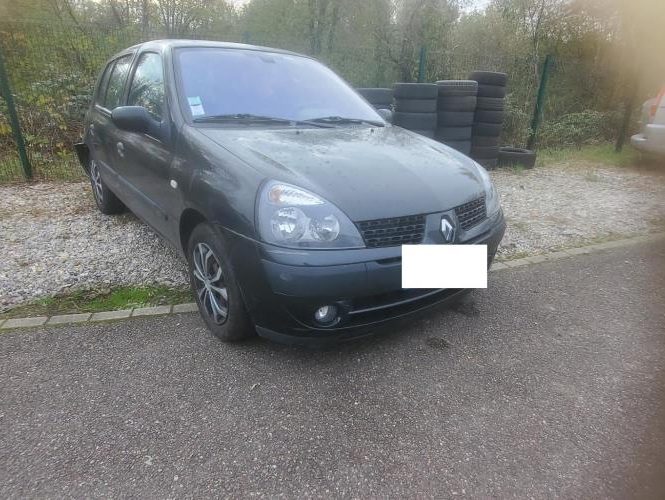 RENAULT CLIO 2 PHASE 2