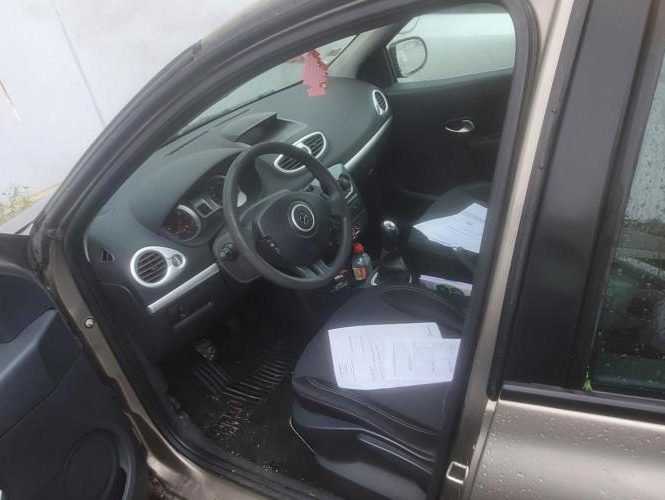RENAULT CLIO 3 PHASE 2