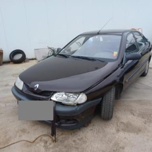 RENAULT LAGUNA 1