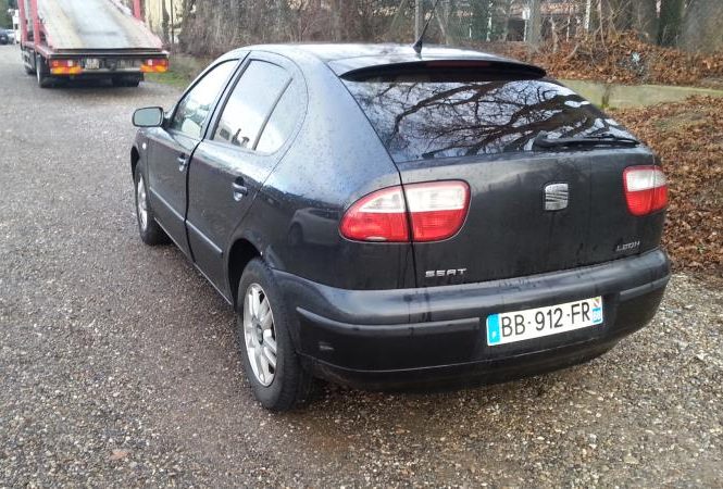 SEAT LEON 1