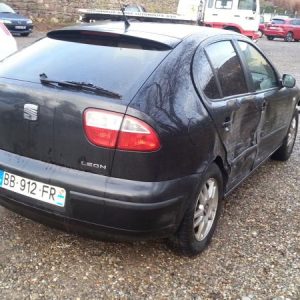 SEAT LEON 1