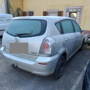 TOYOTA COROLLA VERSO 2