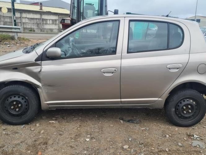 TOYOTA YARIS 1 PHASE 2