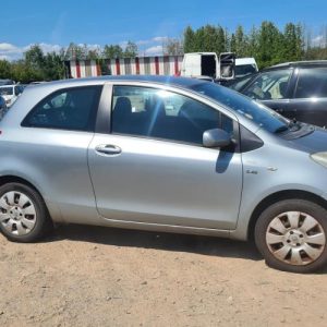 TOYOTA YARIS 2 PHASE 1