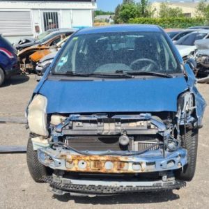 TOYOTA YARIS 2 PHASE 1