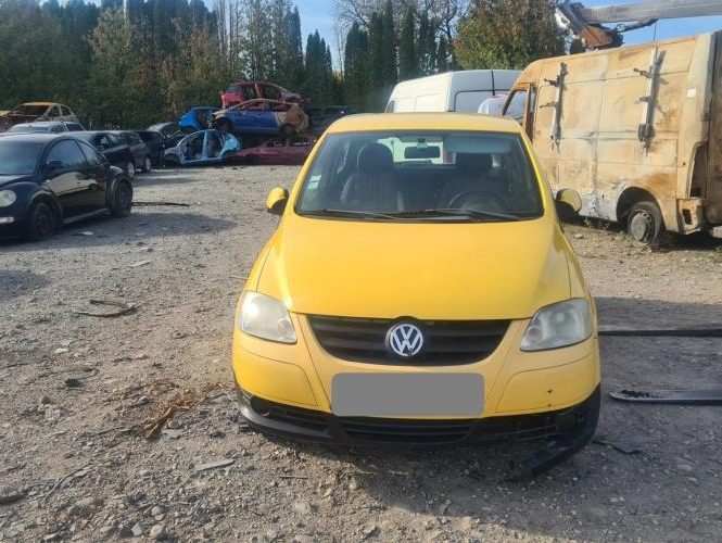 VOLKSWAGEN FOX