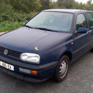 VOLKSWAGEN GOLF 3