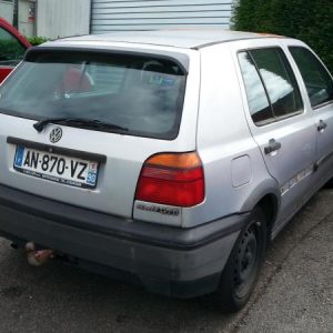 VOLKSWAGEN GOLF 3