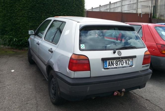 VOLKSWAGEN GOLF 3