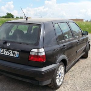 VOLKSWAGEN GOLF 3