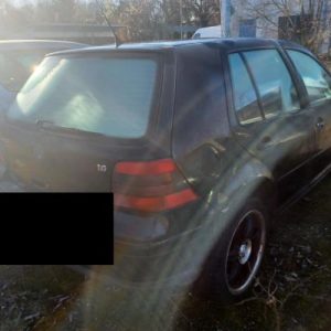 VOLKSWAGEN GOLF 4