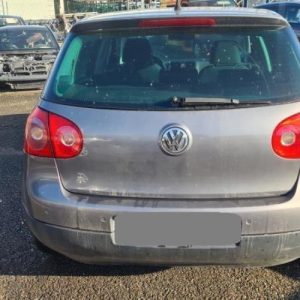 VOLKSWAGEN GOLF 5