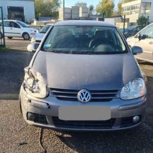 VOLKSWAGEN GOLF 5