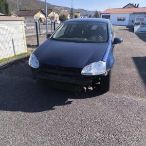 VOLKSWAGEN GOLF 5