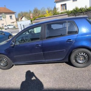 VOLKSWAGEN GOLF 5