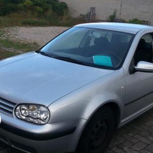 VOLKSWAGEN GOLF 4