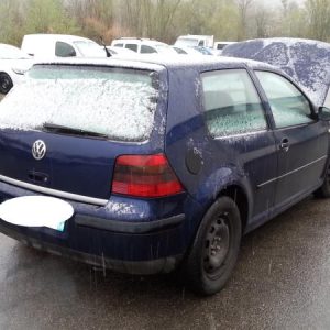 VOLKSWAGEN GOLF 4
